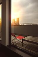 The Flushing Meadows Hotel & Bar