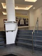 Liverpool At The Strand 1