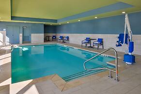 Holiday Inn Express & Suites Kansas City - Lee's Summit by IHG