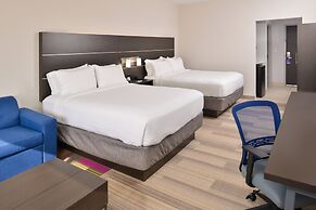 Holiday Inn Express & Suites Kansas City - Lee's Summit by IHG