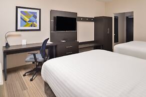 Holiday Inn Express & Suites Kansas City - Lee's Summit by IHG