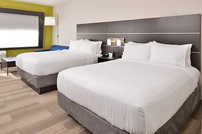 Holiday Inn Express & Suites Kansas City - Lee's Summit by IHG