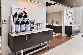Holiday Inn Express & Suites Kansas City - Lee's Summit by IHG