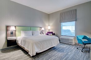 Hampton Inn & Suites Boston/Stoughton