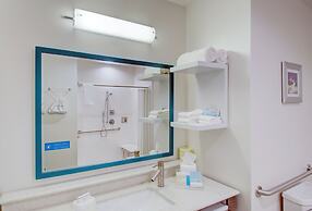Hampton Inn & Suites Boston/Stoughton