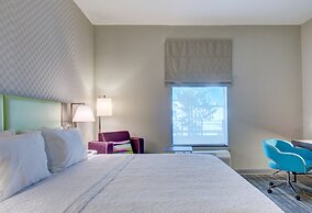 Hampton Inn & Suites Boston/Stoughton