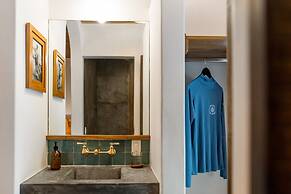 The Nomadic Hotel