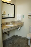 Cobblestone Inn & Suites – Soda Springs