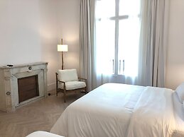 The Mohouse Boutique Room