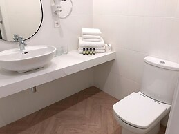 The Mohouse Boutique Room