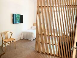 The Mohouse Boutique Room