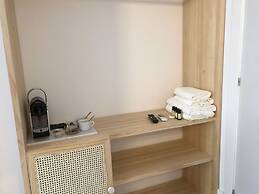 The Mohouse Boutique Room