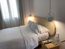 The Mohouse Boutique Room