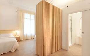 The Mohouse Boutique Room