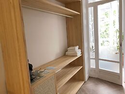 The Mohouse Boutique Room