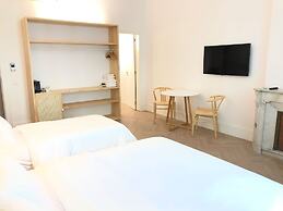 The Mohouse Boutique Room