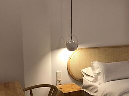 The Mohouse Boutique Room