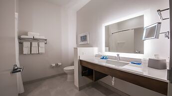 Holiday Inn Express & Suites-Dripping Springs - Austin Area by IHG