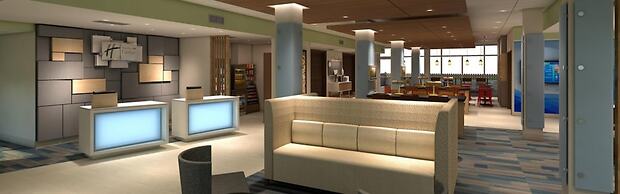 Holiday Inn Express and Suites-Platteville by IHG