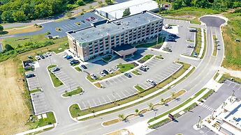 Holiday Inn Express and Suites-Elizabethtown North by IHG