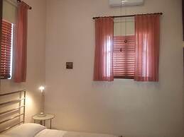 Villa Gascue Guest Apartments