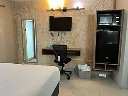 Segovia Studio Units