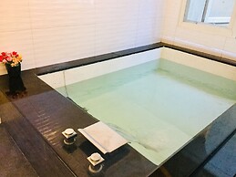 Tianchi Hot Spring Hotel