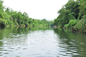 Mek Kiri River Kwai Resort
