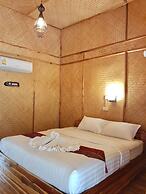 Mek Kiri River Kwai Resort