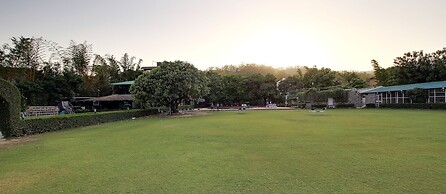 Wood castle Spa & Resort