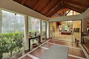 Wood castle Spa & Resort