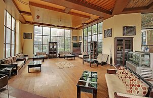 Wood castle Spa & Resort