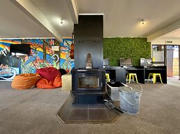 The Black Sheep Backpackers