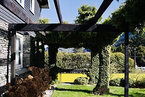 The Black Sheep Backpackers