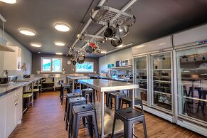 The Black Sheep Backpackers