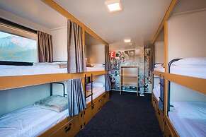 The Black Sheep Backpackers