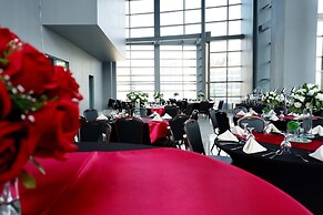 Valero Grand Suites by Swiss-Belhotel Makati