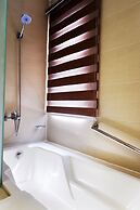 Valero Grand Suites by Swiss-Belhotel Makati