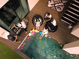 Itz Time Hua Hin Pool Villa