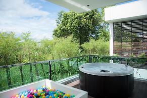 Itz Time Hua Hin Pool Villa