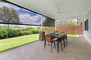 Birds 'n' Bloom Cottages