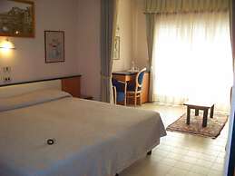 Hotel Monaco & Quisisana