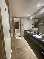 CHECK inn Select Tainan YongKang