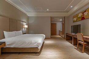 CHECK inn Select Tainan YongKang