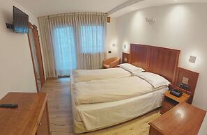 Hotel Moena