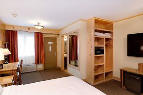Adirondack Spruce Lodge