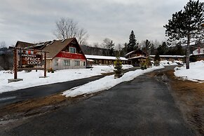 Adirondack Spruce Lodge
