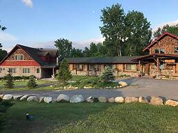 Adirondack Spruce Lodge
