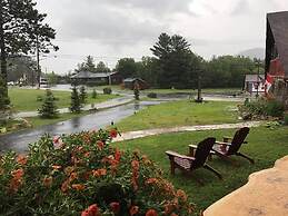 Adirondack Spruce Lodge