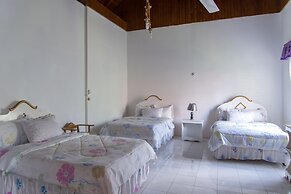 Diamond Villa Yoga & Wellness